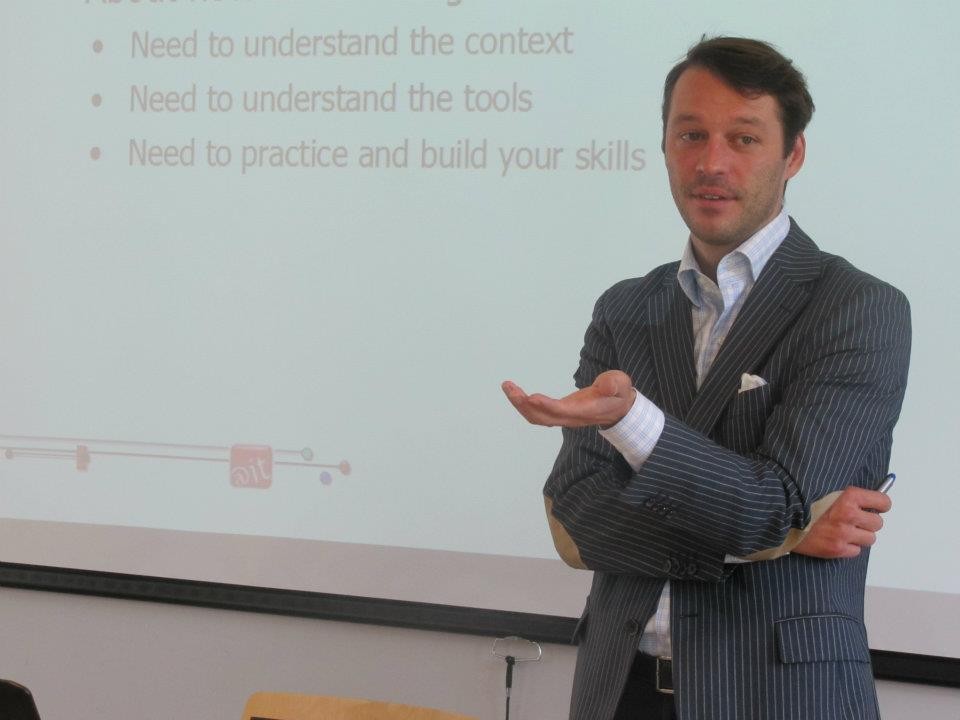Realising the impact of social (new) media course