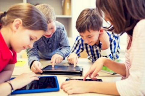DICHE: providing digital tools and resources to support cultural education DICHE: providing digital tools and resources to support cultural education